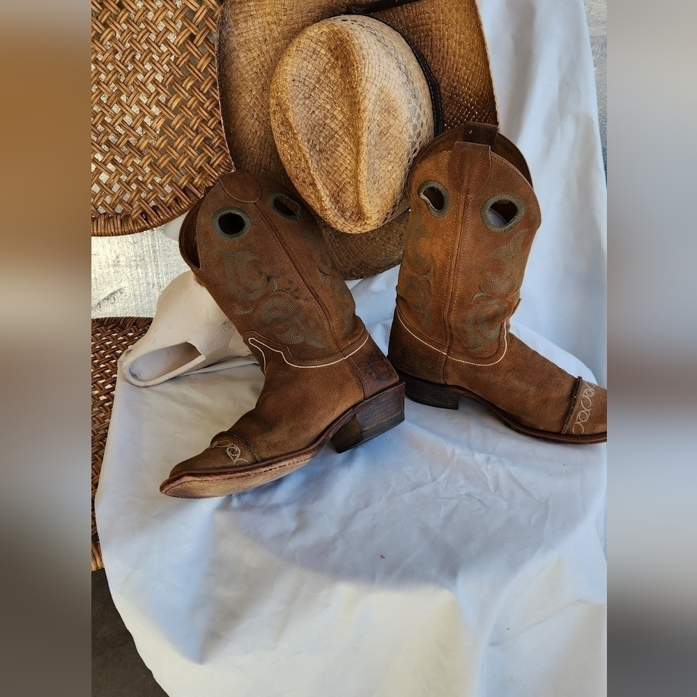 Justin BR1627 Suede Square Toe Cowboy Boots - Picture 3 of 11